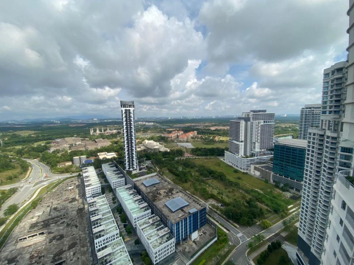Teega Suites, Puteri Harbour, Iskandar Puteri Нусаяя Екстер'єр фото
